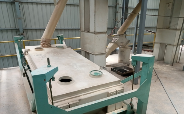 飼料加工設(shè)備 飼料加工設(shè)備